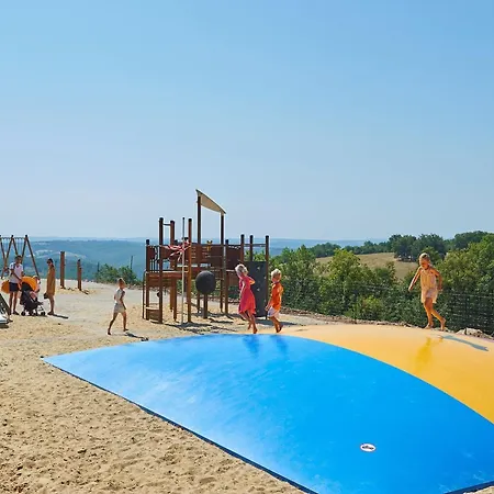 In With Private Garden