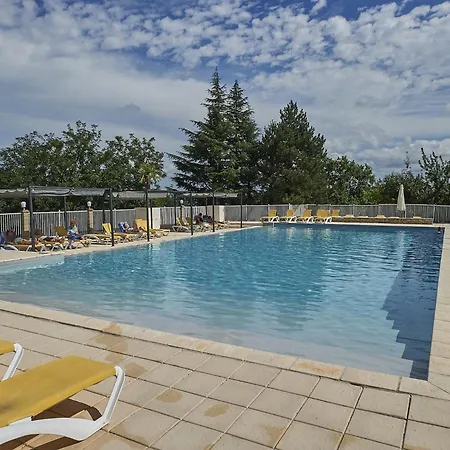 In With Private Garden Villa Lanzac