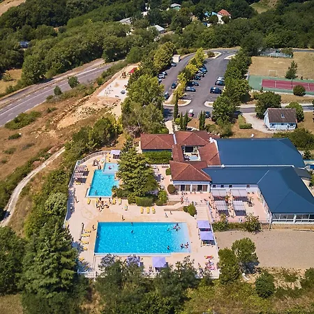 In With Private Garden * Lanzac