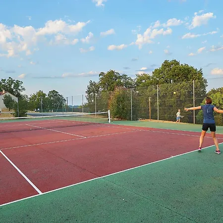 In With Private Garden Villa