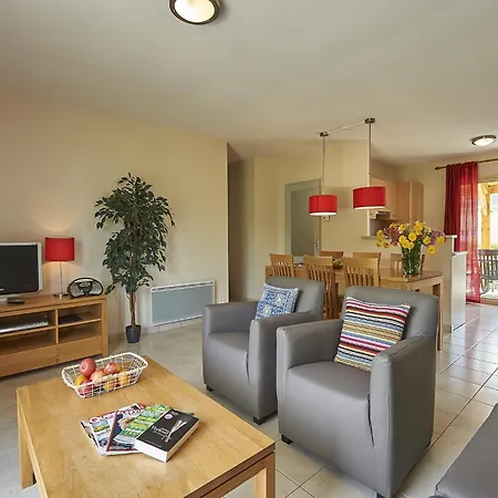 In With Private Garden *