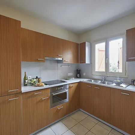 In With Private Garden Villa Lanzac