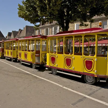 In With Private Garden * Lanzac