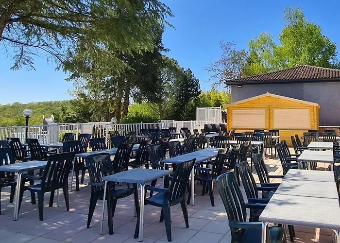 In With Private Garden Lanzac