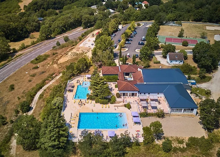 In With Private Garden * Lanzac