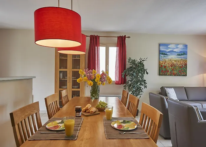 In With Private Garden * Lanzac